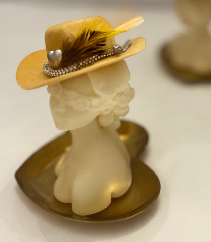 A LADY WITH INTENT | SCULPTED CANDLE