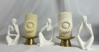 PONDERING SILHOUETTE CANDLES