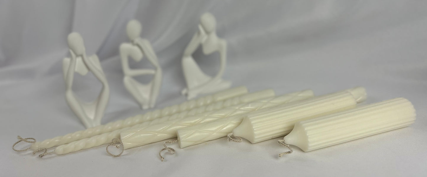 PONDERING SILHOUETTE CANDLES