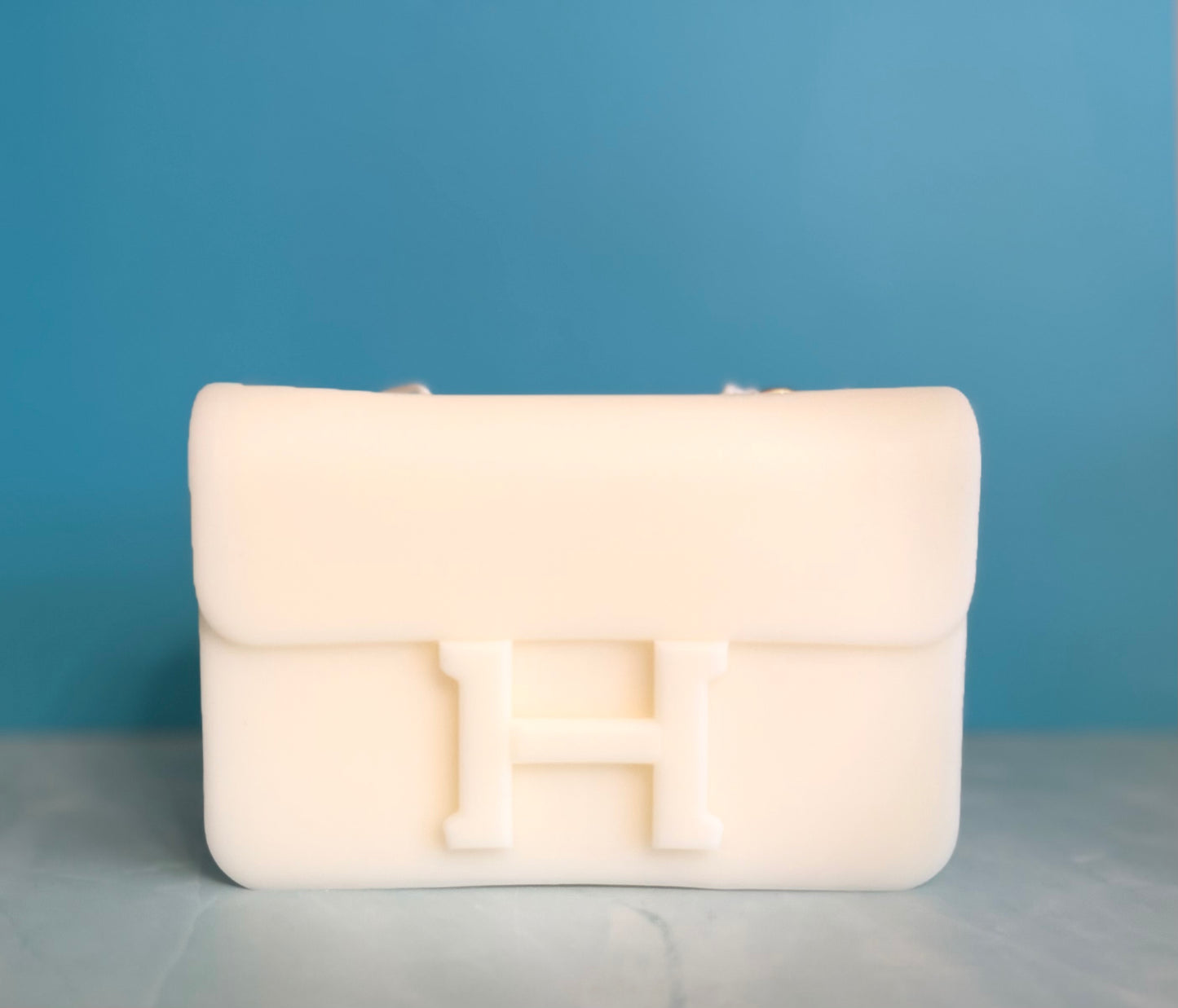 DESIGNER HANDBAG CANDLE | H. CONSTANCE