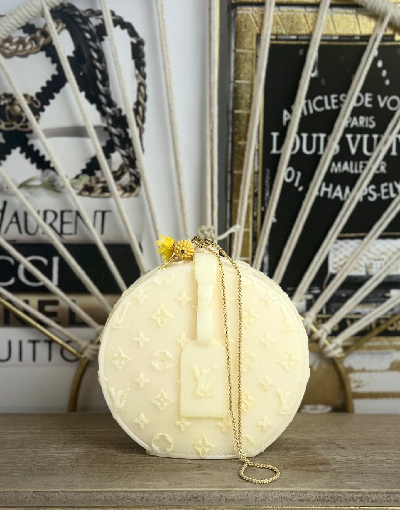 DESIGNER HANDBAG CANDLE | LV CHAPEAU