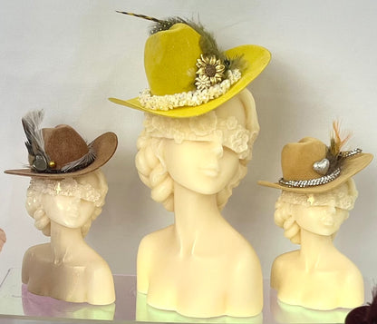 A LADY WITH INTENT | SCULPTED CANDLE