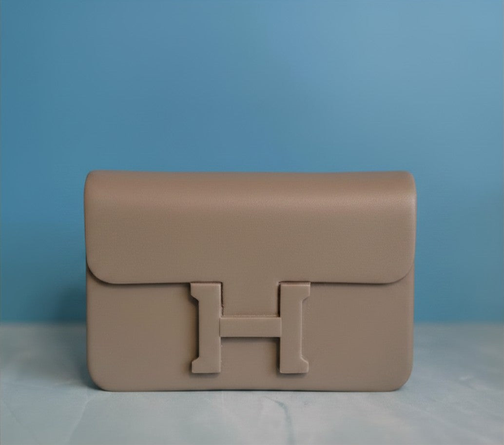 DESIGNER HANDBAG CANDLE | H. CONSTANCE