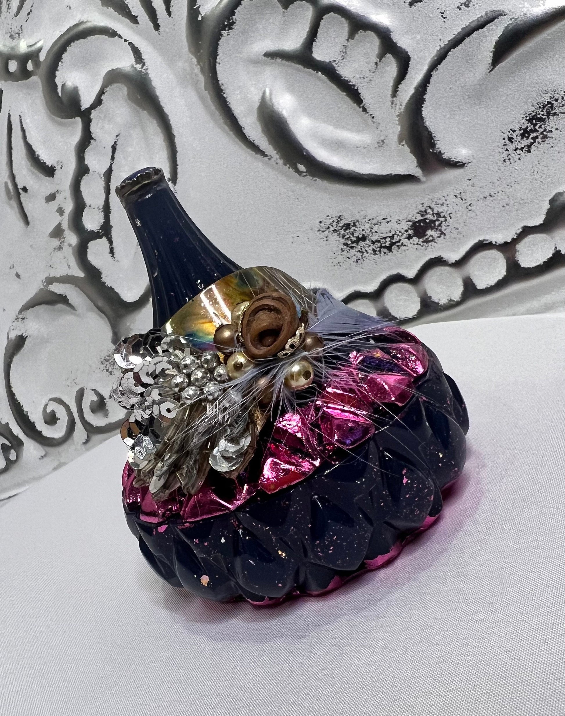 Teardrop Diamond Design Vintage Jeweled Keepsake Box