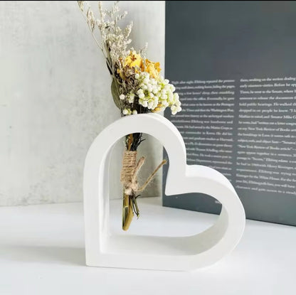 SCULPTED Hydroponic Vase - Heart Shaped Propagation Station - Room Diffuser