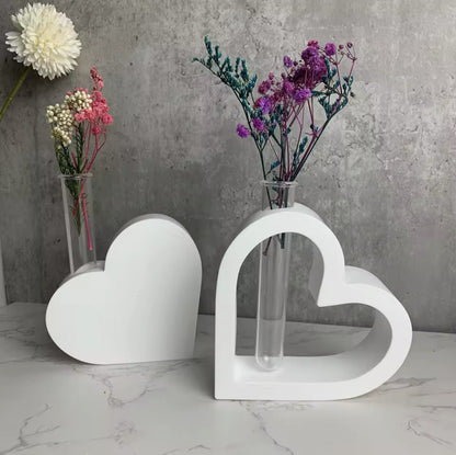 SCULPTED Hydroponic Vase - Heart Shaped Propagation Station - Room Diffuser