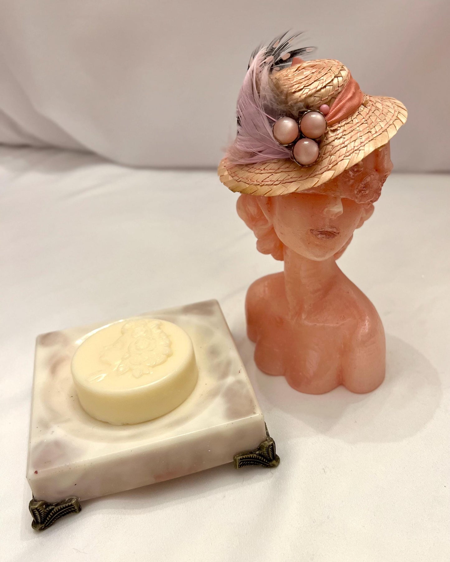 Meaningful Lady- Sunflower Glam - Sculptural Candle