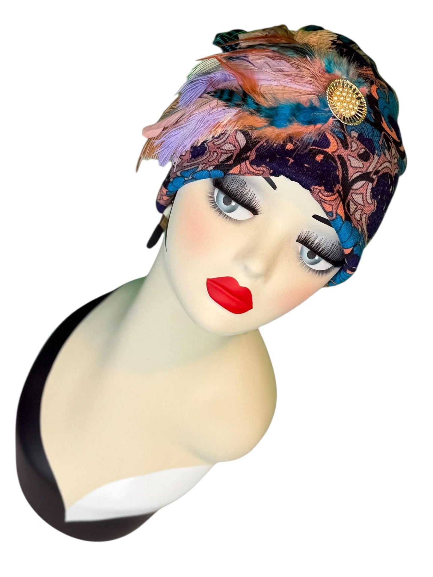 Elegant Roaring 20’s Vibe Feathered Jeweled Hat - Winter Flapper Beanie - Fashionable Skiing Hat
