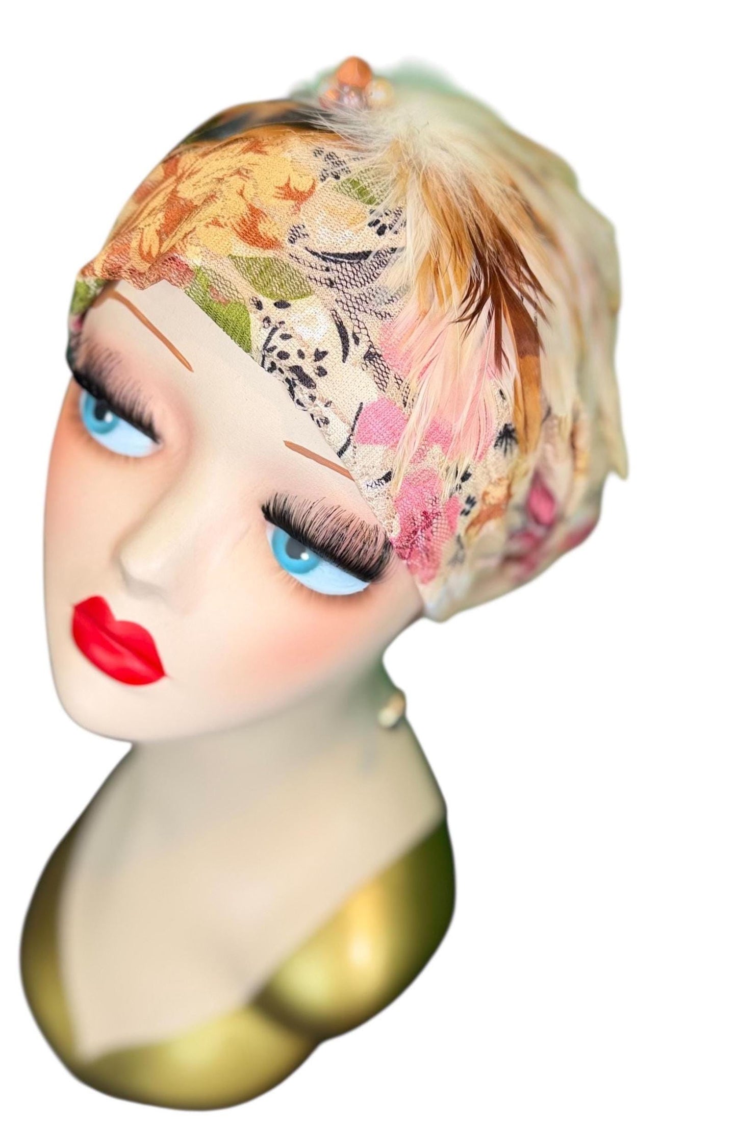 Cashmere Crème Statement Floral Lace Flapper - Vintage Jeweled & Feathered Designer Collectible Accessory