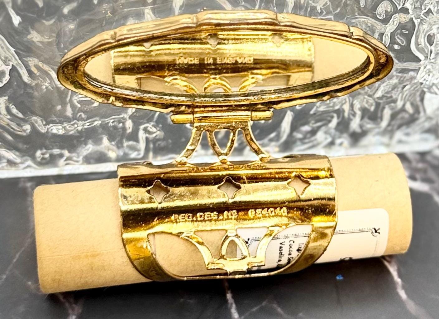 LipStick Ring Holder w/Flip-up Mirror