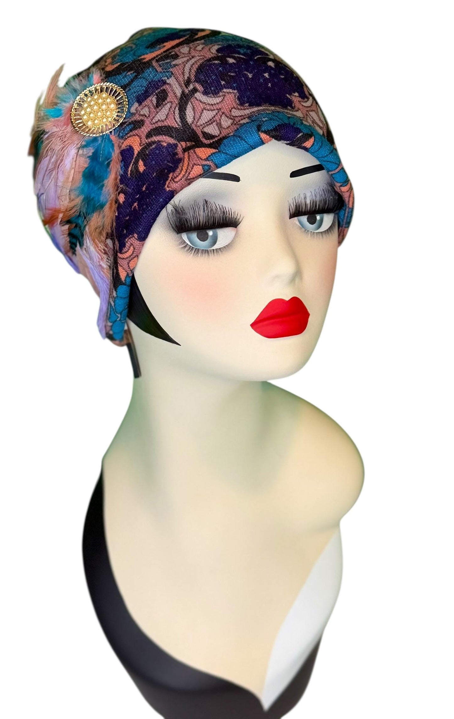 Elegant Roaring 20’s Vibe Feathered Jeweled Hat - Winter Flapper Beanie - Fashionable Skiing Hat