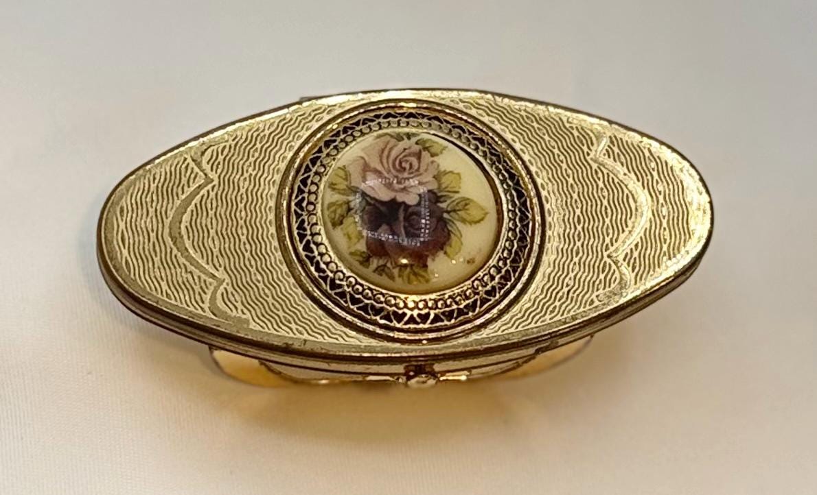 Rare Gold Enamel Floral Heart Filigree Detailed Vintage Lip Balm Mirror Ring