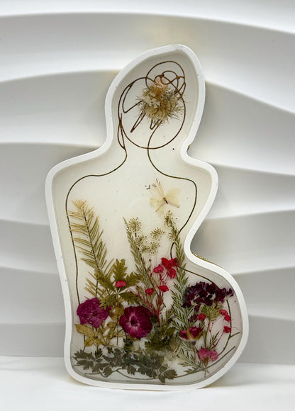 Vanity Tray of Gesture Figures of Ladies - Dried Floral Display Tray Jesmonite Cement