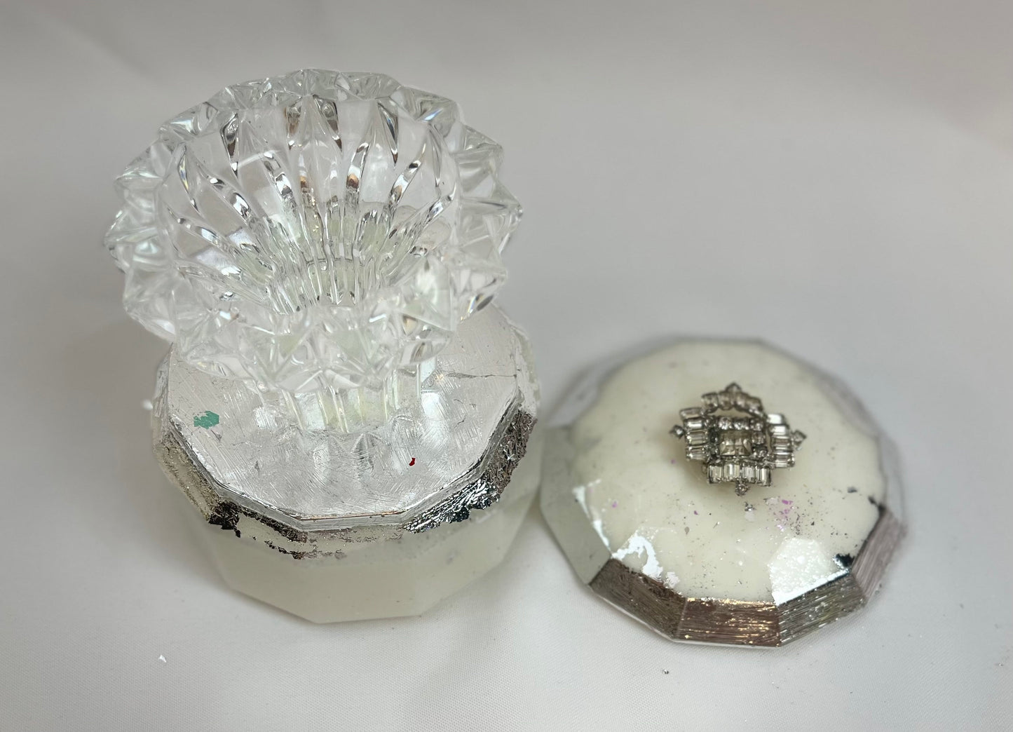 PEDESTAL DISH | WHITE